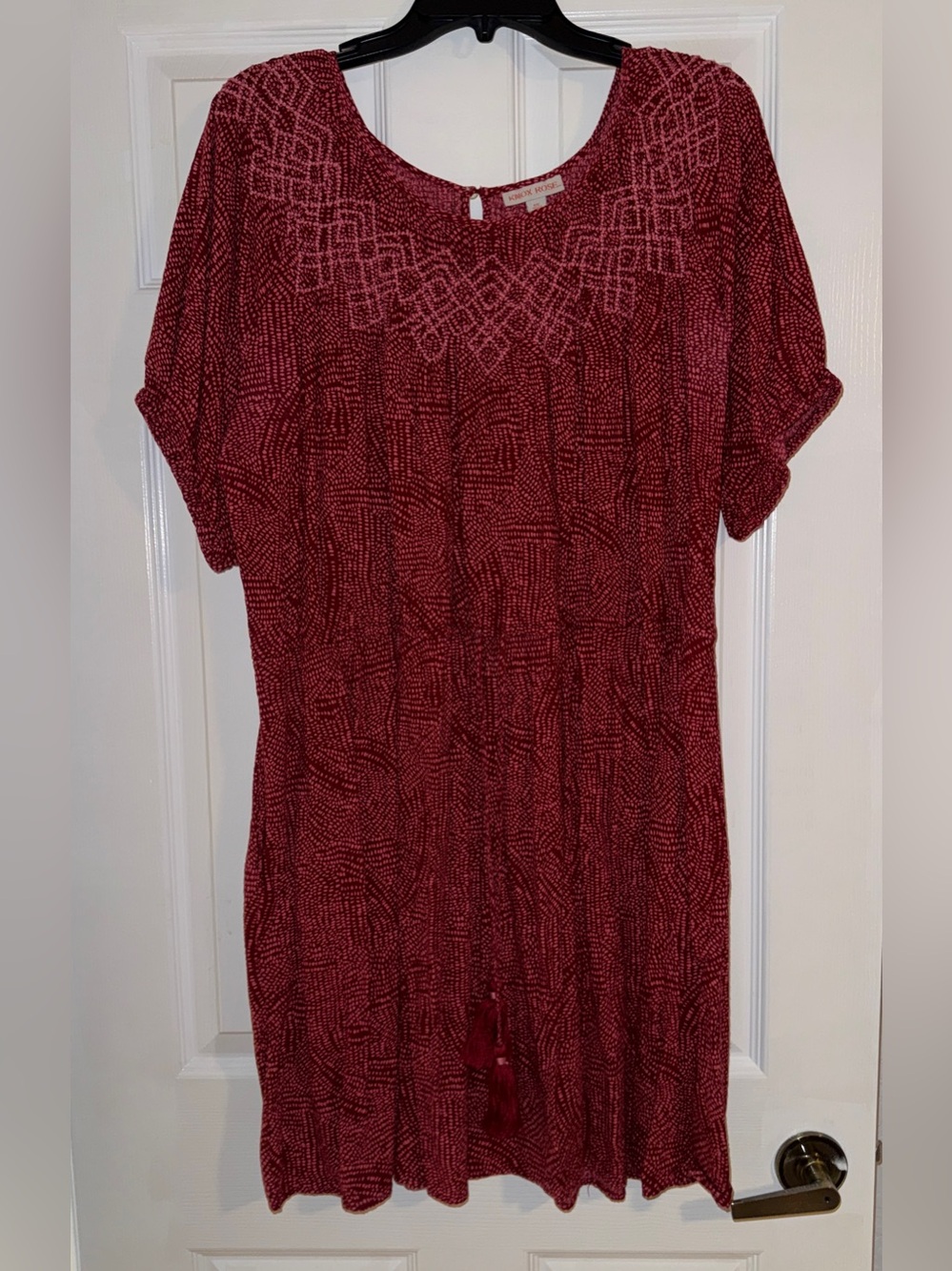 Women's Red Embroidered Scoop-Neck dress